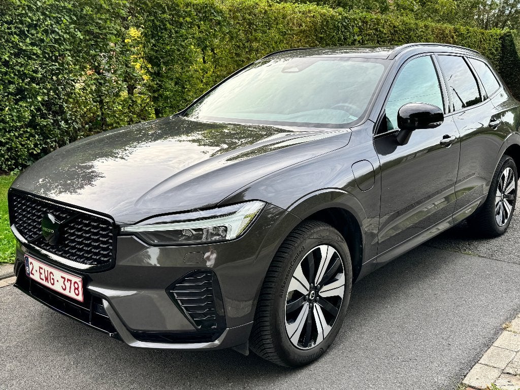 Volvo XC 60 Recharge T8 AWD Plus Édition foncée, Cuir, Achat, Noir, 5 portes