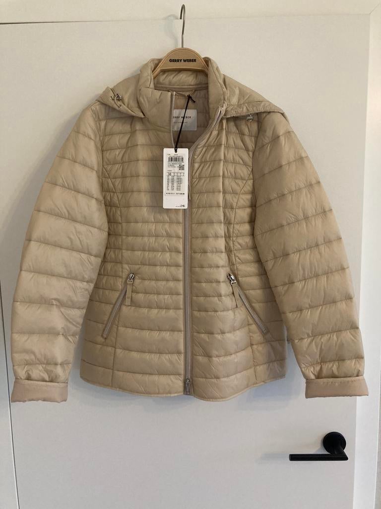 Gewatteerde jas tussenseizoen Gerry Weber maat 38 nieuw, Ophalen of Verzenden, Nieuw, Maat 38/40 (M), Beige