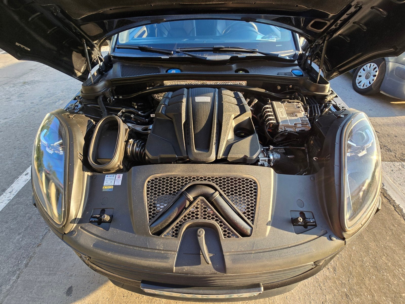 Porsche Macan S 3.0 V6 reeds blanco gvv!!!!, Auto's, 2995 cc, Zwart, Leder, Bedrijf