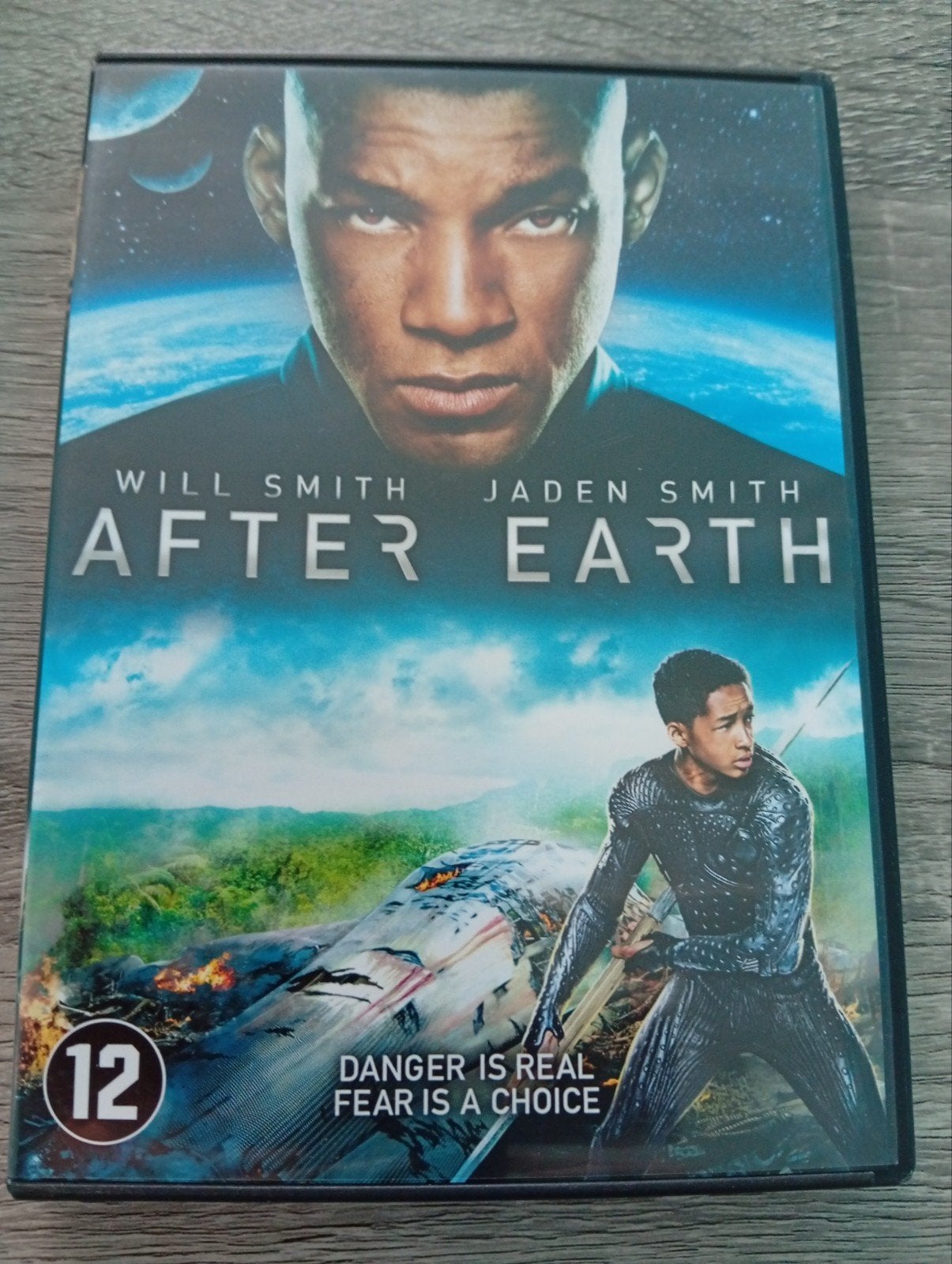 after earth science fiction dvd Will smith, Nederlands, Ophalen of Verzenden, Zo goed als nieuw, Science Fiction