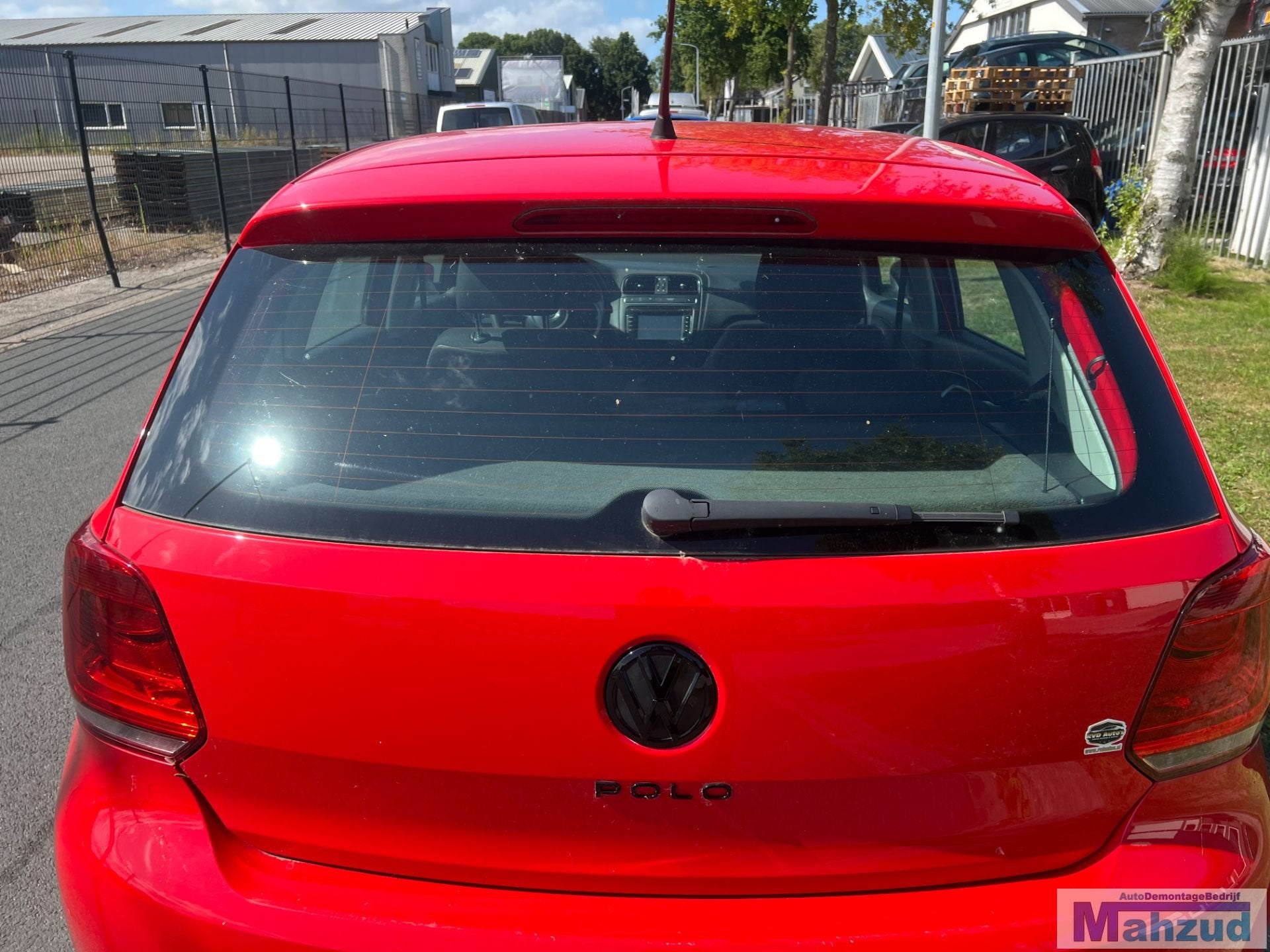 VW POLO 6R Rood LP3G achterklep 2009-2016, Auto-onderdelen, Gebruikt, Volkswagen AG, Vw@volkswagen.de, Berliner Ring 2
38440  Wolfsburg, DE