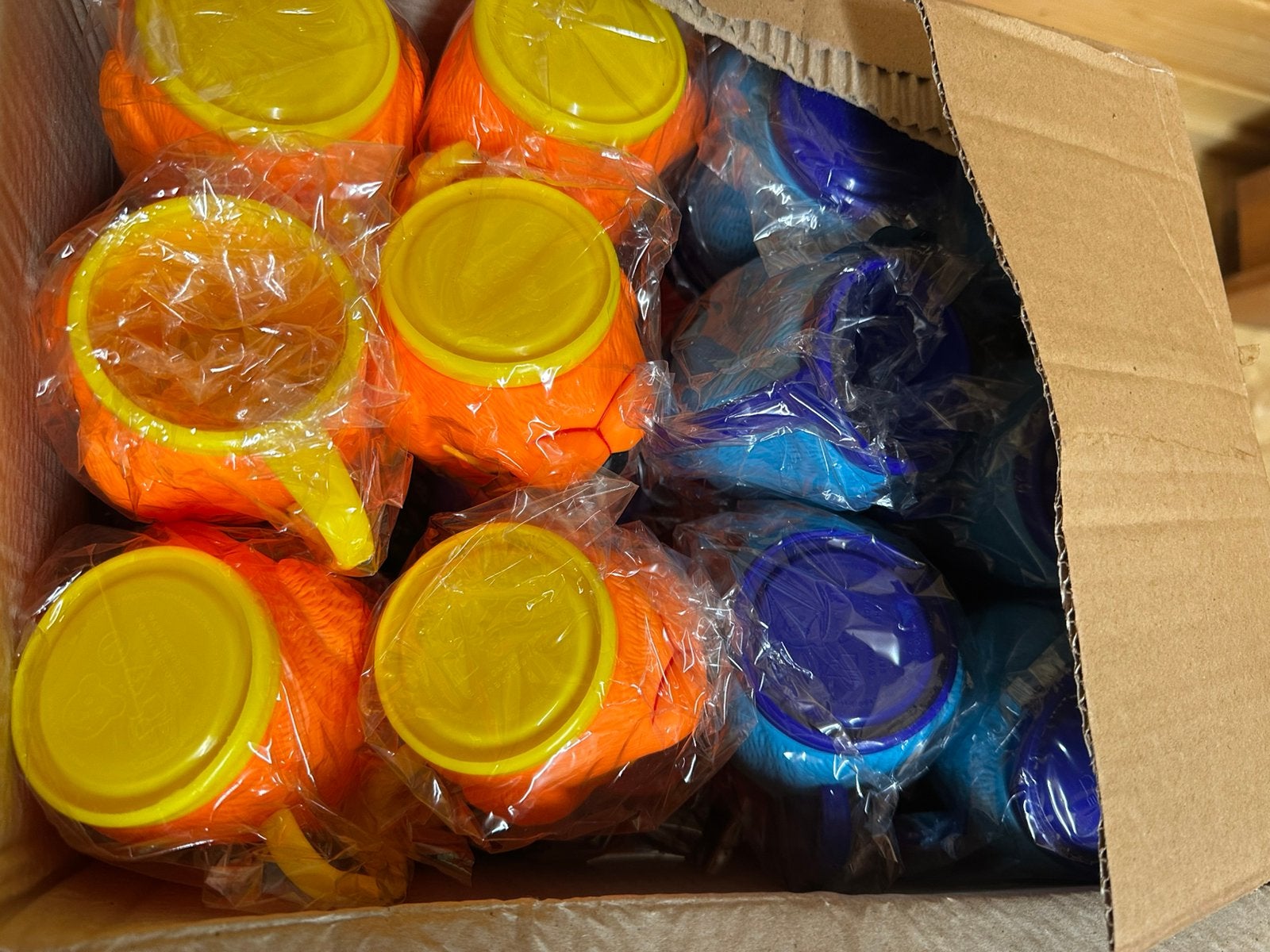 Kindertassen, Ophalen