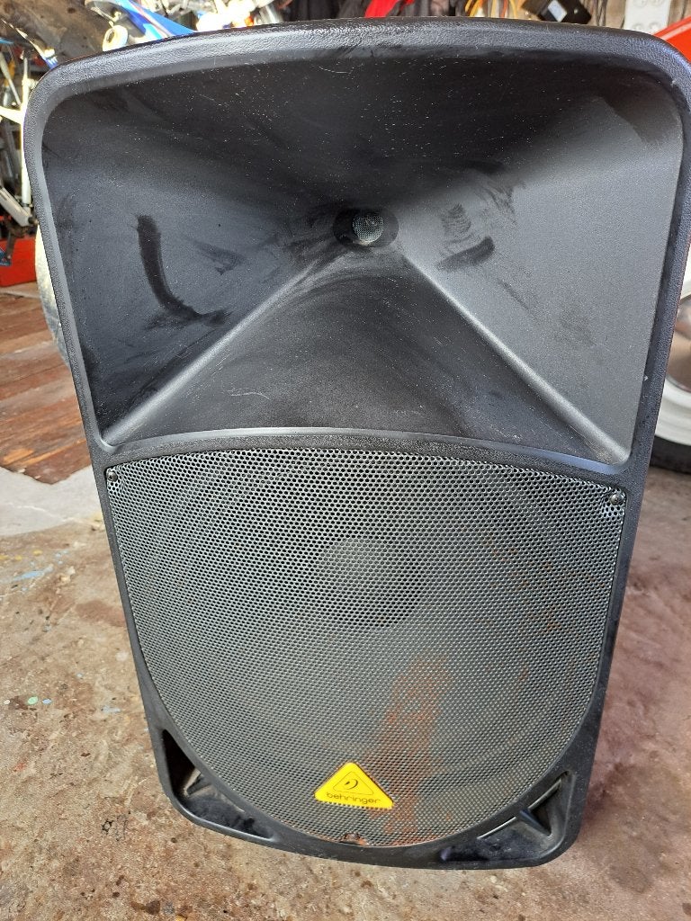 luidspreker behringer Eurolive B115 MP3, Audio, Tv en Foto, Ophalen, Gebruikt, 60 tot 120 watt
