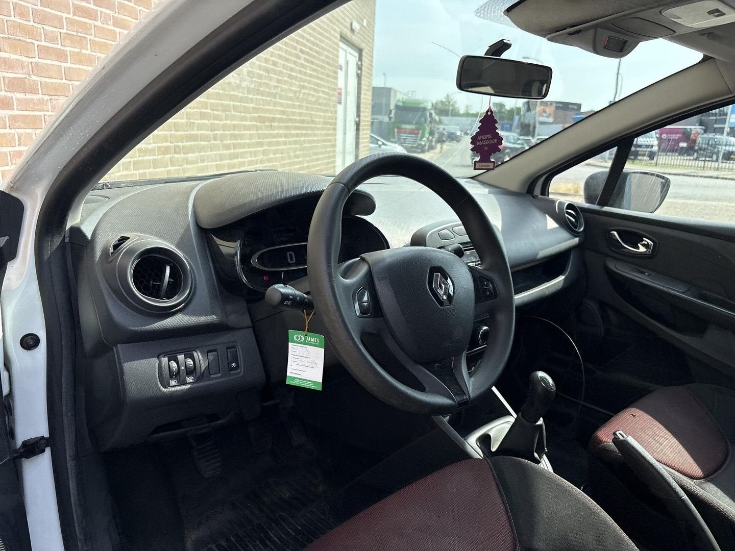 Renault Clio 1.5 dCi ECO Authentique | € 2.850,- NETTO! | Cr, Achat, Entreprise, Boîte manuelle, Noir