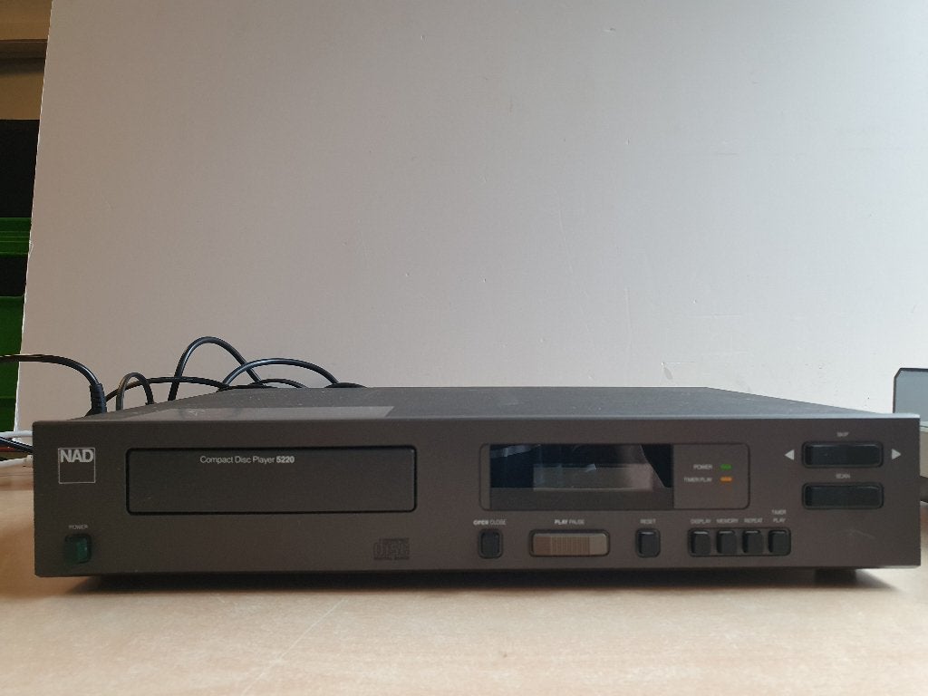 NAD Compact Disc CD Player 5220, Enlèvement ou Envoi