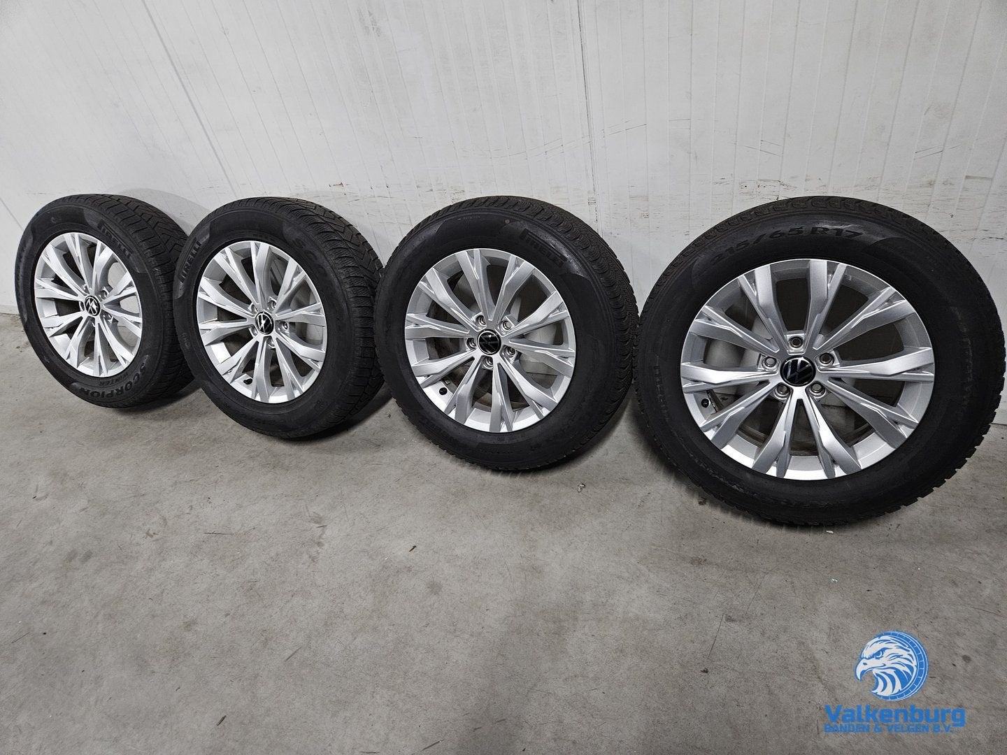 6mm! Originele VW Tiguan II 5NA Montana 17 inch velgen 5x112, Autos : Pièces & Accessoires, Pneus & Jantes, Pneus et Jantes, Véhicule de tourisme