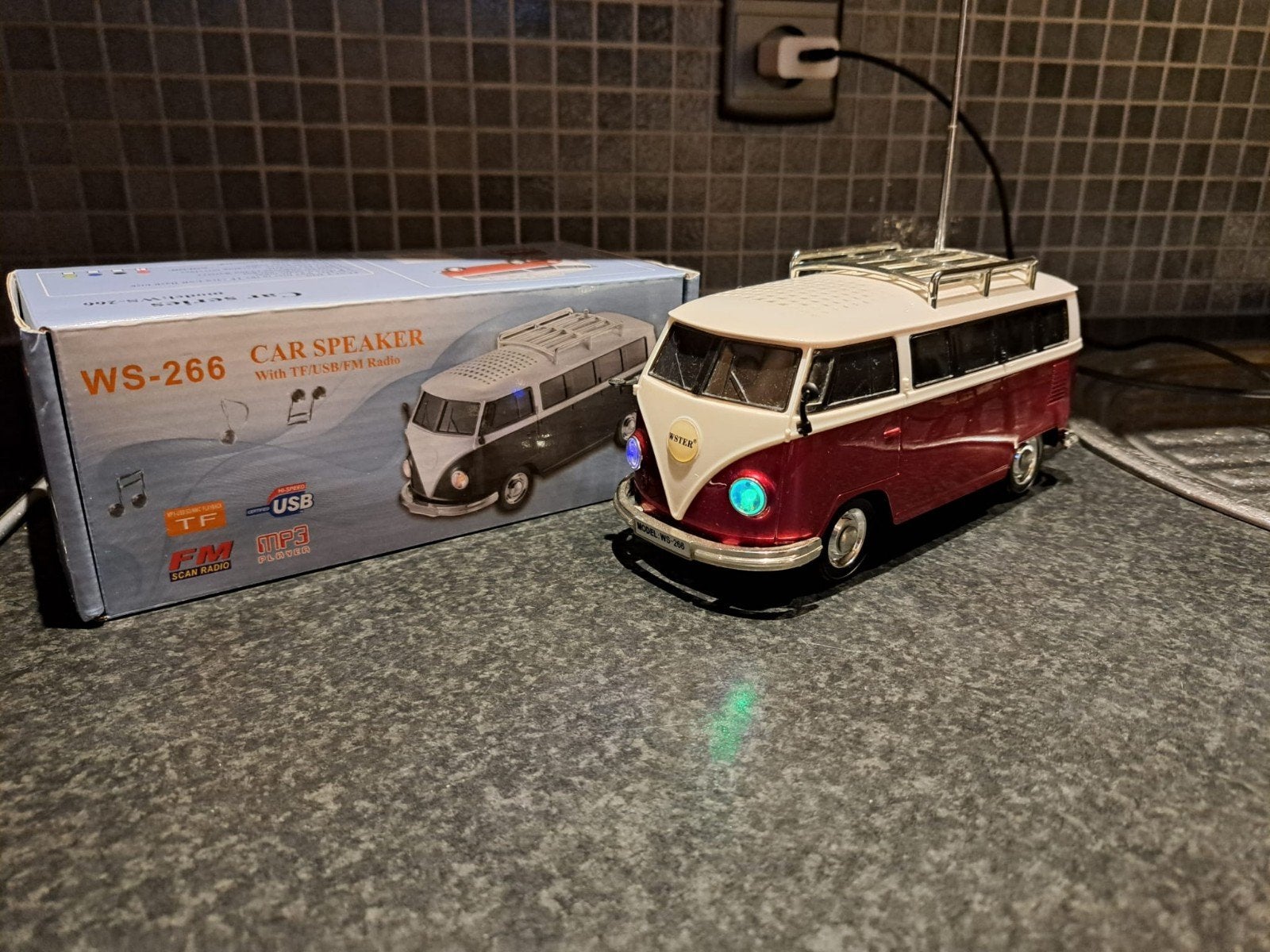 Te koop Volkswagen busje met radio en aansluiting usb, Ophalen