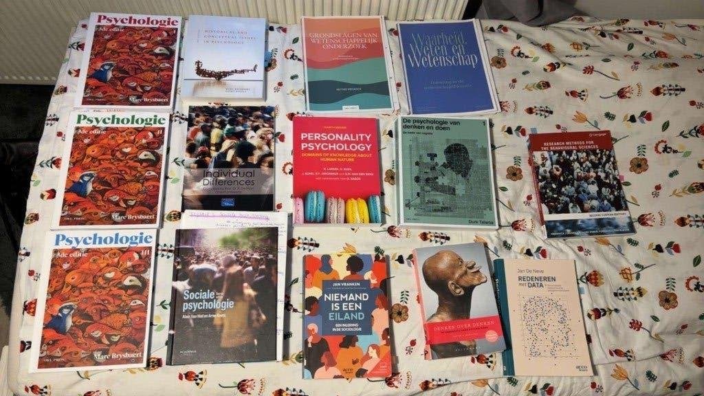 Compleet boekenpakket eerste bachelor psychologie UGent, Ophalen of Verzenden, Alpha, Zo goed als nieuw, Hoger Onderwijs