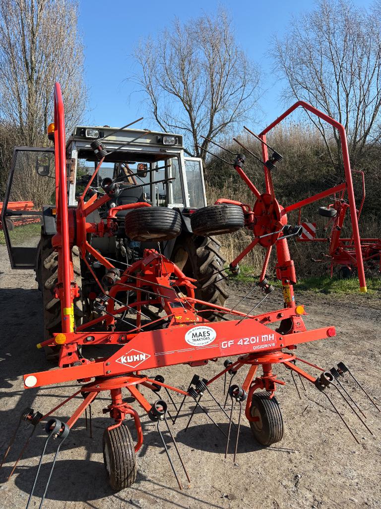 Kuhn GF 4201 faneuse digidrive, Enlèvement, Autre, Agricole