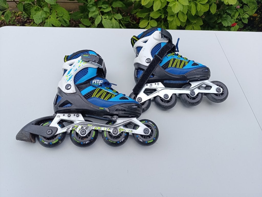 inline skates, Sport en Fitness, Skeelers, Kinderen, Zo goed als nieuw, Inline skates 4 wielen, Ophalen