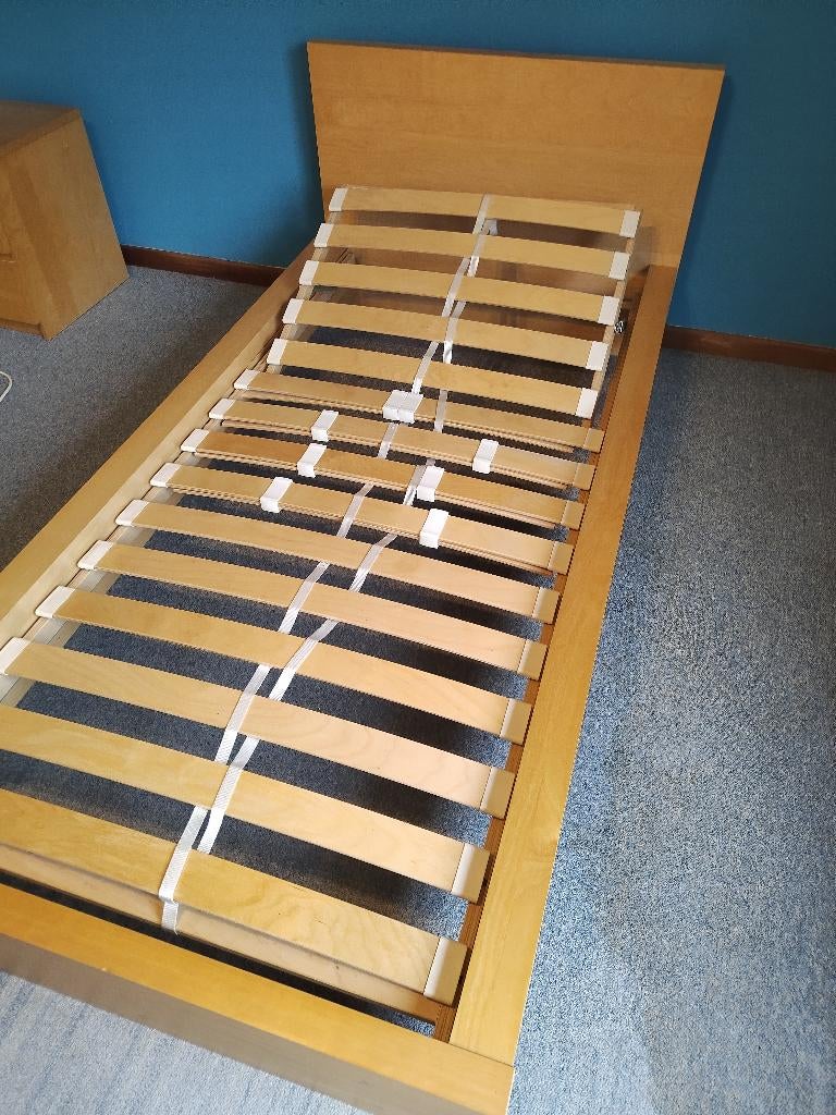 Cadre de lit + sommier 90 x 200 cm, Ophalen, 90 cm, Zo goed als nieuw, 200 cm