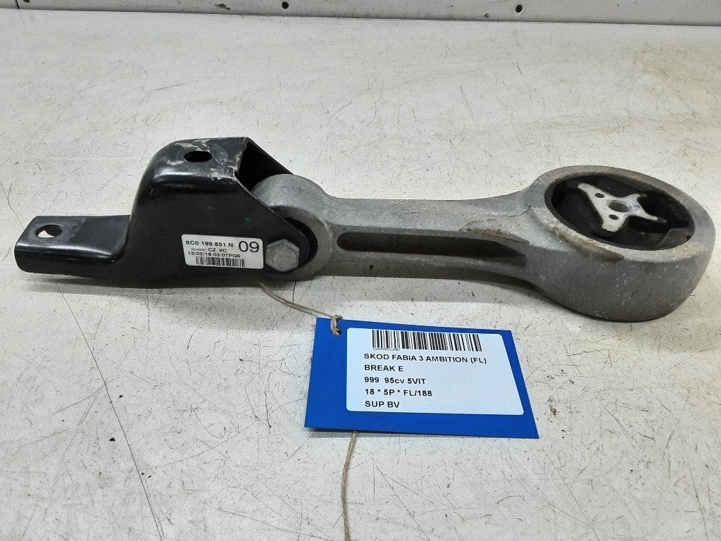 SUPPORT BOITE DE VITESSES Skoda Fabia III Combi (NJ5), Utilisé, Skoda