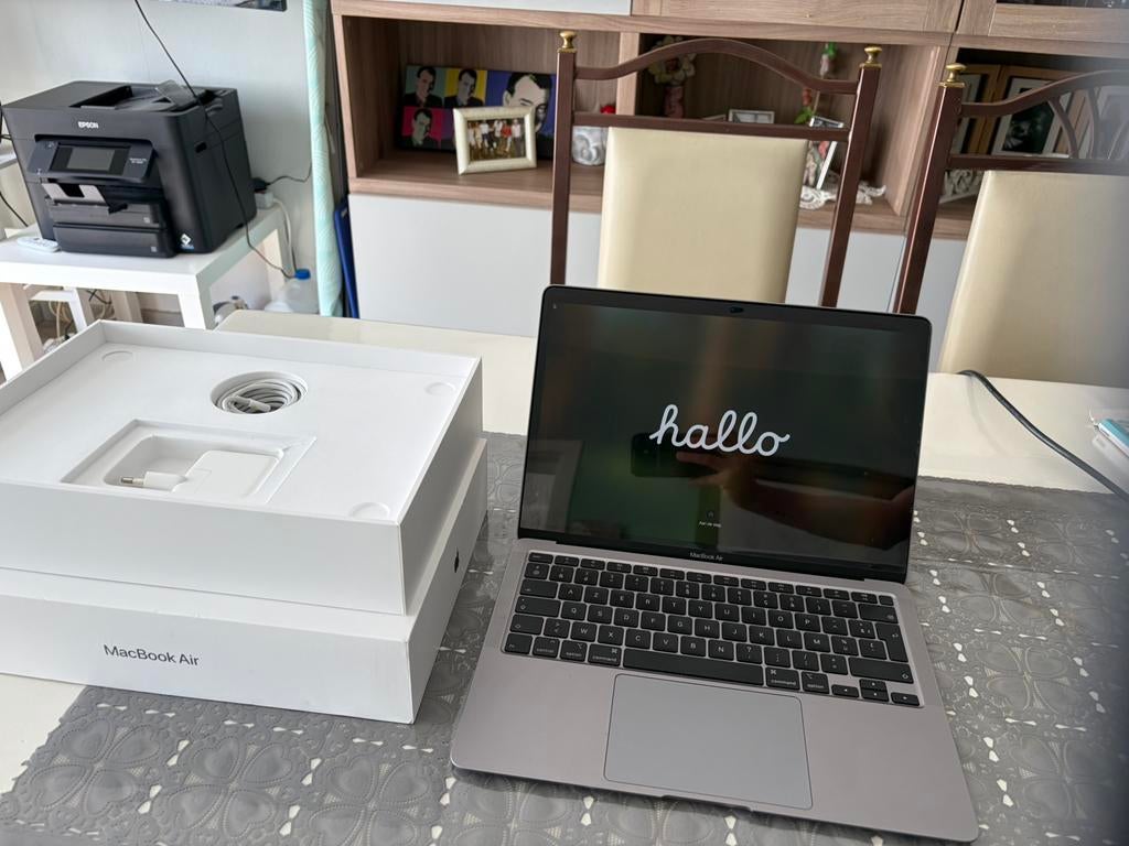 MacBook Air 13” 2020 i5 – 8GB – 256GB SSD + Magic Mouse, Computers en Software, Apple Macbooks, Ophalen, Gebruikt, 256 GB, 8 GB