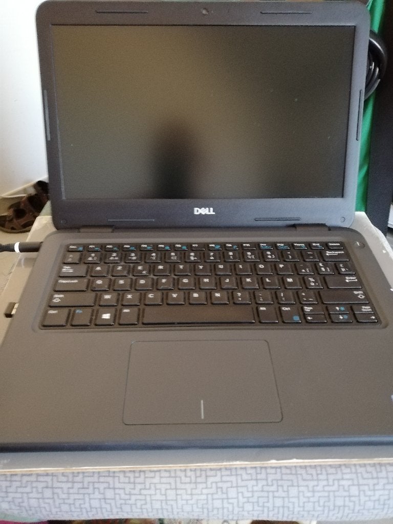 TE KOOP LAPTOP DELL, Informatique & Logiciels, Ordinateurs portables Windows, Intel i3 core, 256 GB, Enlèvement ou Envoi, Reconditionné