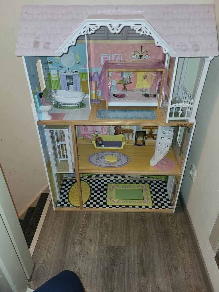 Poppenhuis kidkraft met accessoires, Ophalen, Poppenhuis