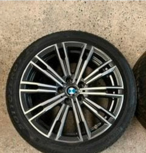 ⚠️⚠️ VENDU⚠️⚠️, Autos : Pièces & Accessoires, Pneus et Jantes, Pneus hiver, Véhicule de tourisme, 18 pouces