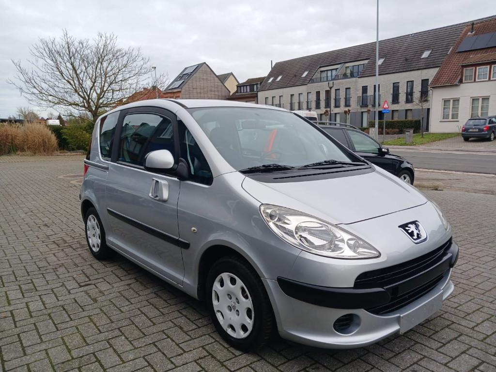 Peugeot 1007 1.6 Essence Bj 2009 119 000 km, Entreprise, Boîte manuelle, Essence, 1600 cm³