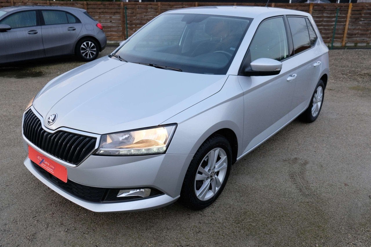 Skoda Fabia Fabia 1.0i Ambition, 1ste eigenaar, met garantie, Auto's, Skoda, Voorwielaandrijving, Stof, https://public.car-pass.be/vhr/9417f5ec-9bd5-444a-a09a-390b42ff60c6