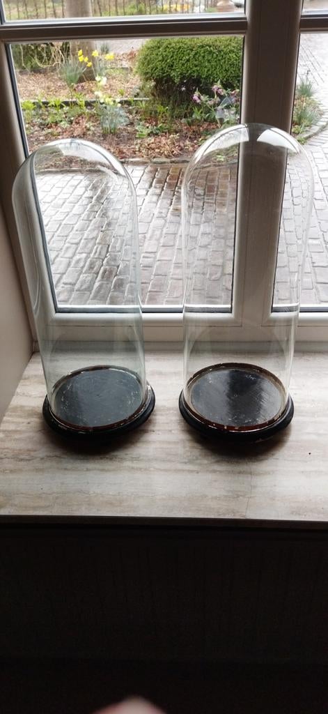 Oude glazen stolpen, Ophalen