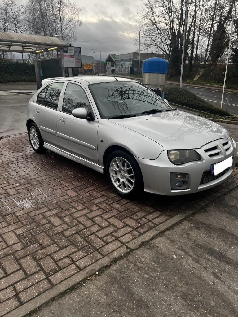 MG ZR 1.4 105 pk 2006 132.000 km, Voorwielaandrijving, Zwart, Leder, 5 deurs