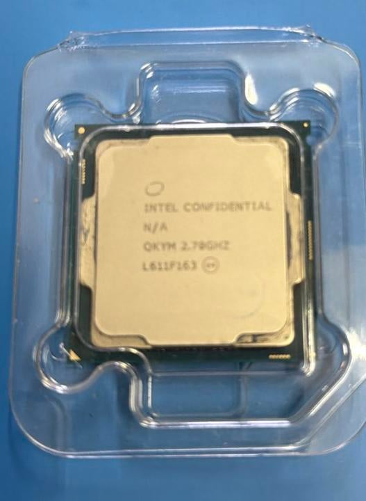 Intel Confidential Engineering Sample CPU – QKYM – Zeldzaam, Computers en Software, Processors, Ophalen of Verzenden, Zo goed als nieuw