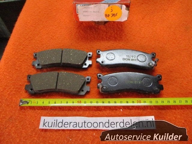 Remblokken achter Mazda 929 III Xedos 9 BP795 BLF667  1U0E26, Neuf, -, Mazda, -
