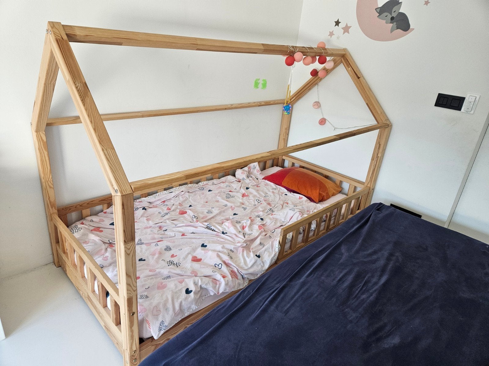 Lit pour tout-petit en forme de maison, Enlèvement, Utilisé