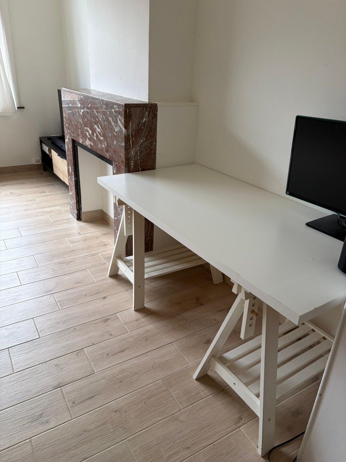 Bureau Ikea blanc, Enlèvement, Comme neuf, IKEA, Blanc