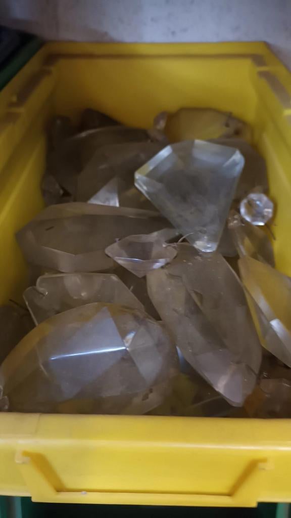 LOT DE 5 BACS PAMPILLES CRISTAL., Ophalen