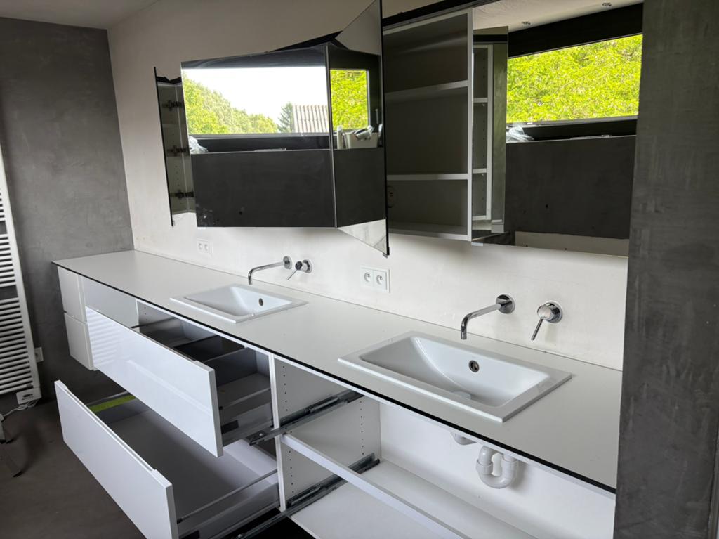 Wastafel meubel met dubbele lavabo, Ophalen, Gebruikt