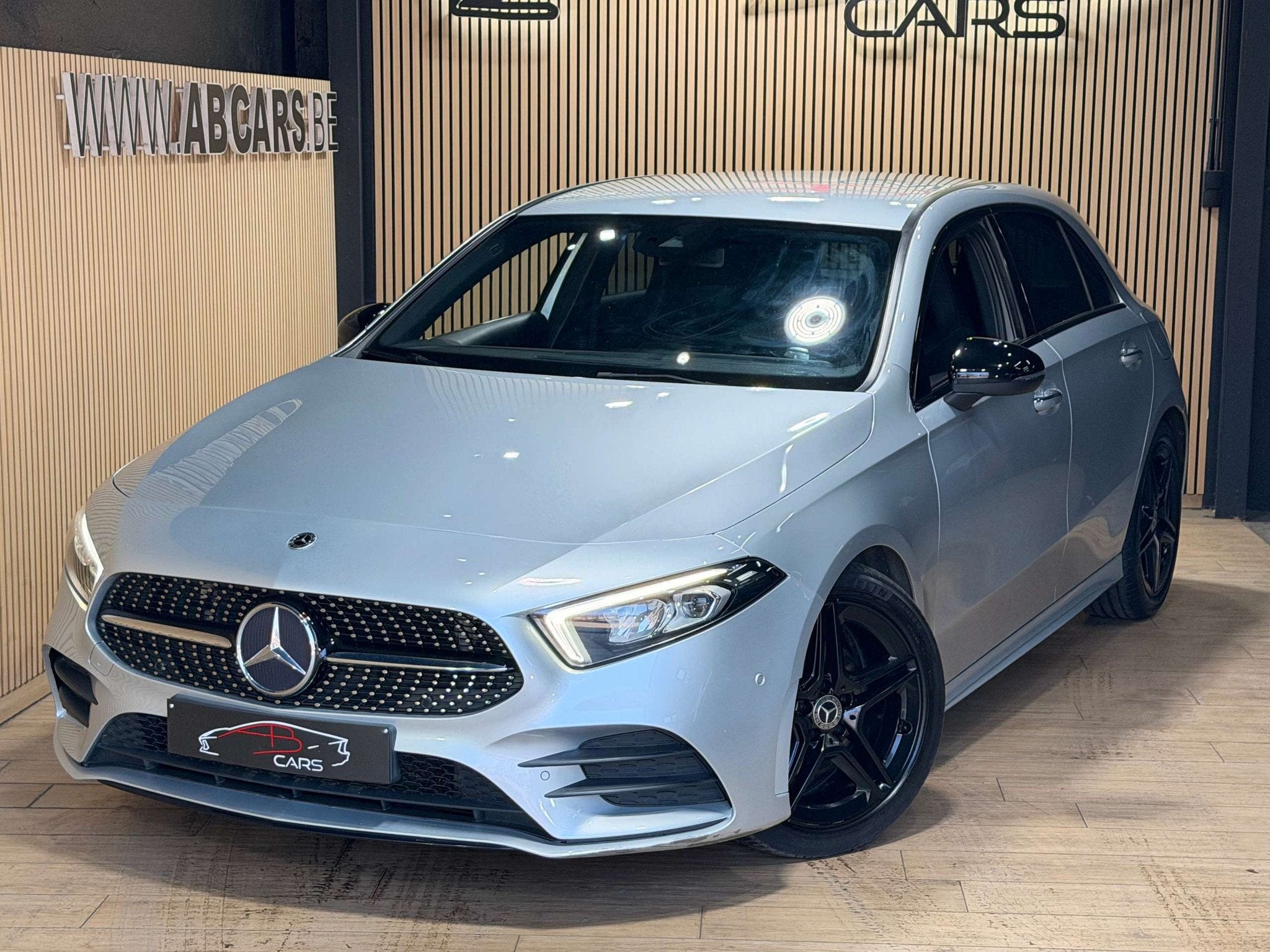 Mercedes-Benz A-Klasse 180 d * PACK AMG * GARANTIE 12 MOIS *, Automaat, Gebruikt, 4 cilinders, Leder