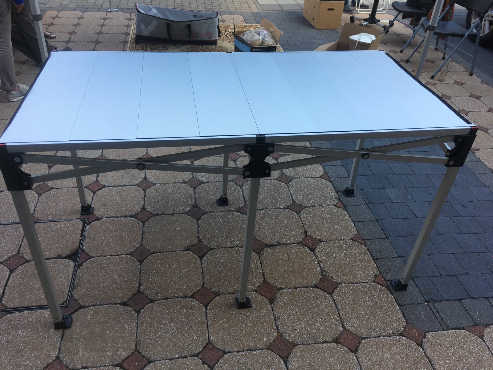 Easy up pro tafel 160 x 80 cm met pro tas, Ophalen, Zo goed als nieuw