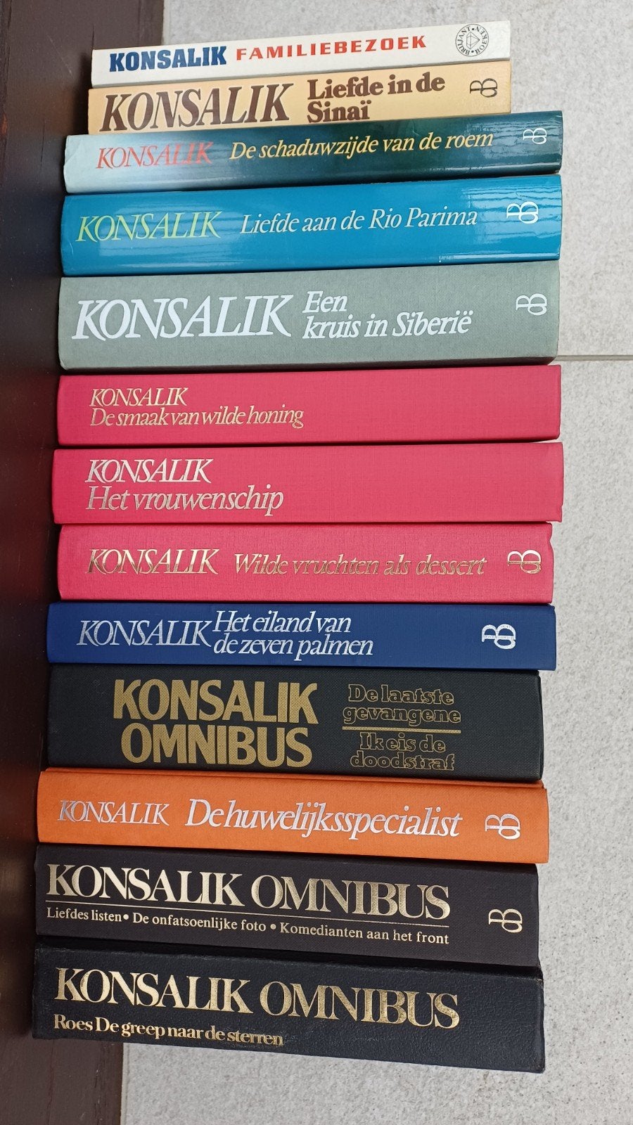 Konsalik, romans, 13 stuks, in prima staat., Boeken, Ophalen of Verzenden