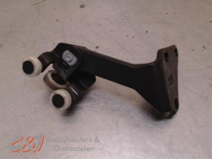 Roulette porte coulissante droite d'un Volkswagen Crafter (L, Volkswagen, -, 3 mois de garantie, Utilisé