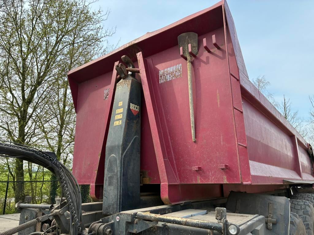 Mooie hardox grond/puin container, Ophalen