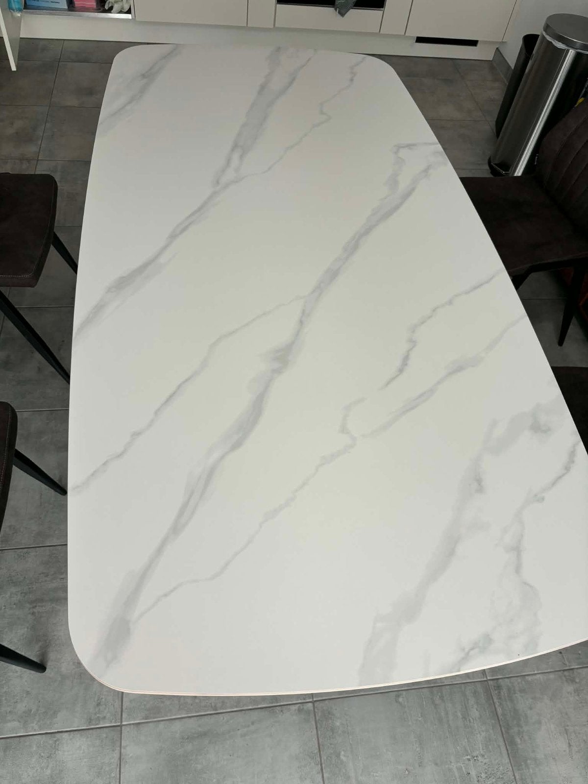 Table effet marbre, Maison & Meubles, Neuf, 150 à 200 cm, Cinq personnes ou plus, Enlèvement