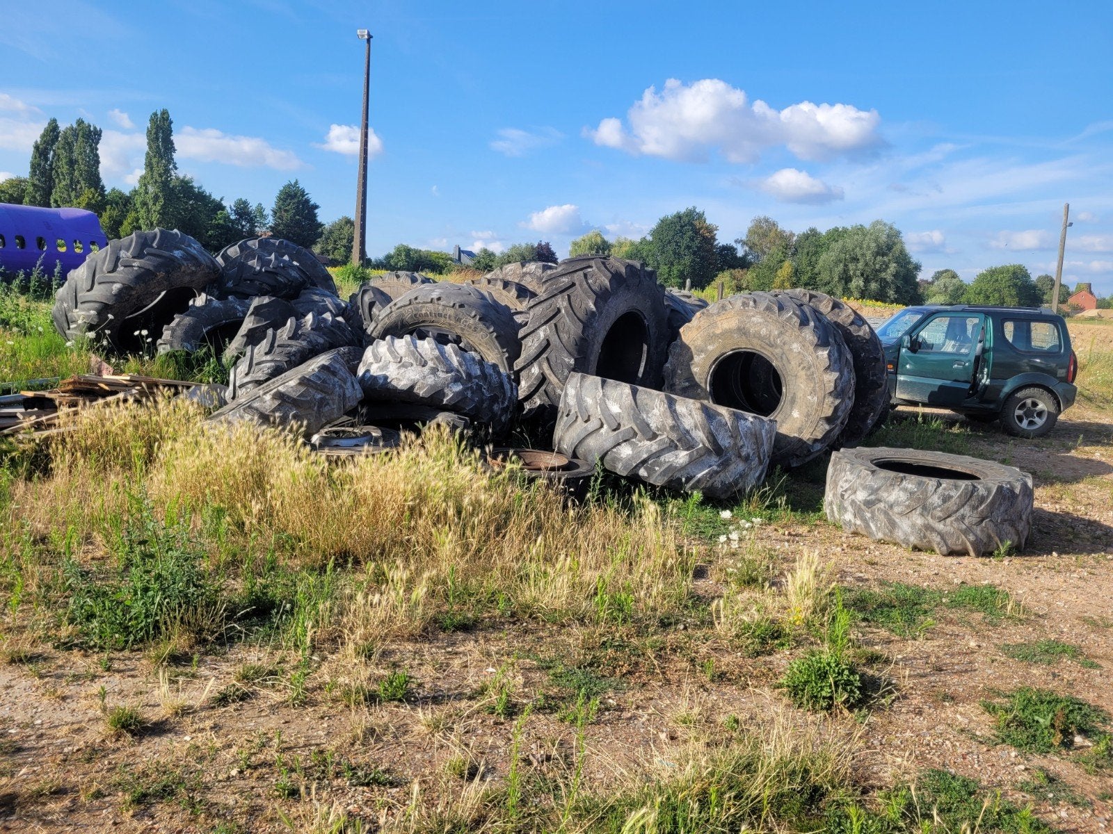 pneus de tracteur. Retrait gratuit, Enlèvement, Pneu(s)