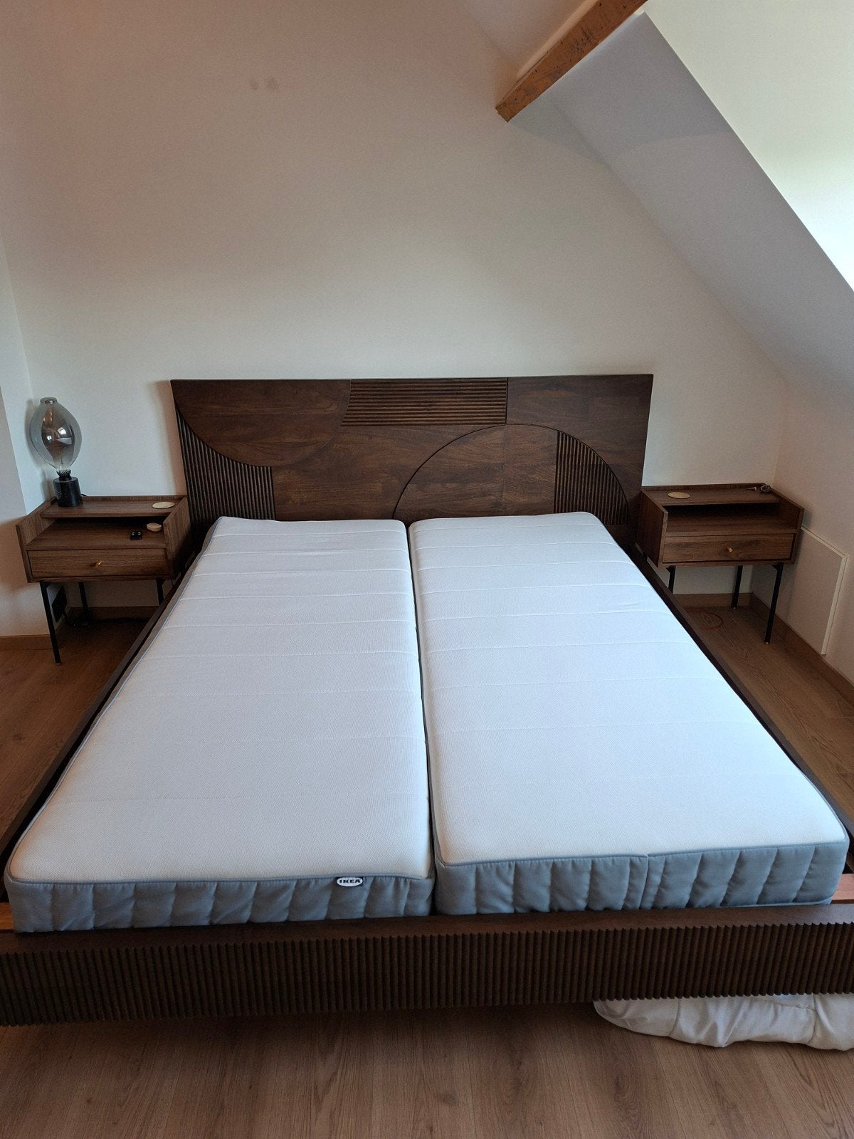 2x 80x200 matrassen (160 x 200) IKEA Vesteröy stevig, Huis en Inrichting, Slaapkamer | Matrassen en Bedbodems, Zo goed als nieuw