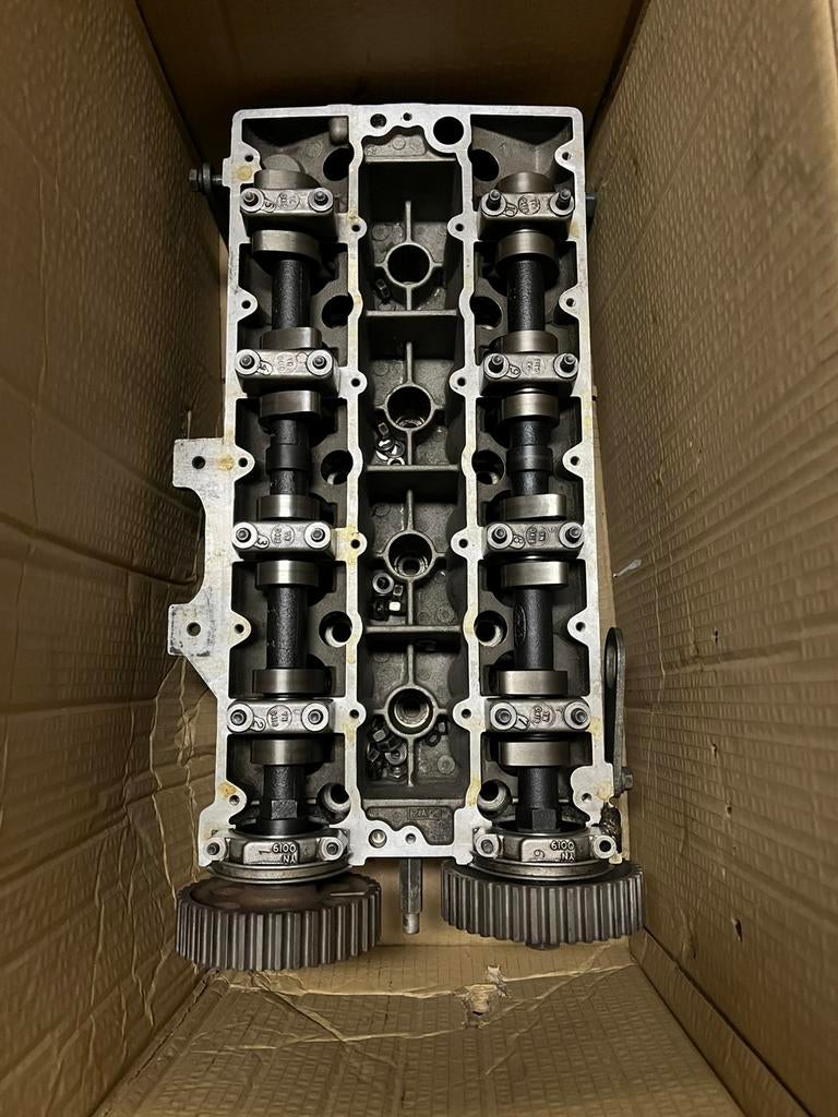 Cylinderkop Cosworth YB 2wd, met scheurtje in., Auto-onderdelen, Motor en Toebehoren, Ophalen