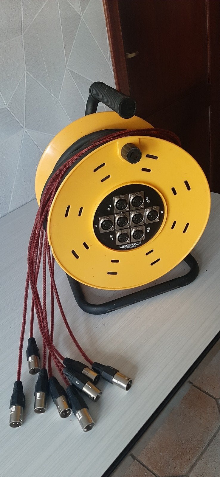 Multikabel 8 kanalen op rol, Enlèvement