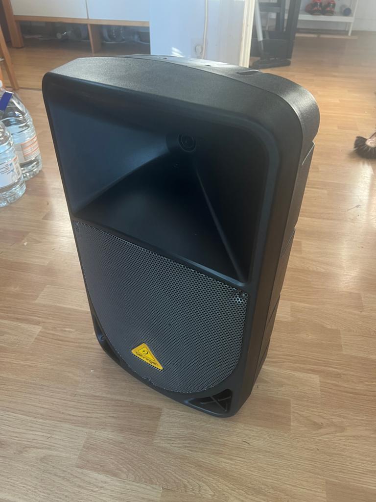 Enceinte amplifiée 12 » eurolive B112D, Autres marques, Comme neuf, Enlèvement, Haut-parleurs Frontaux, Arrière ou Stéréo