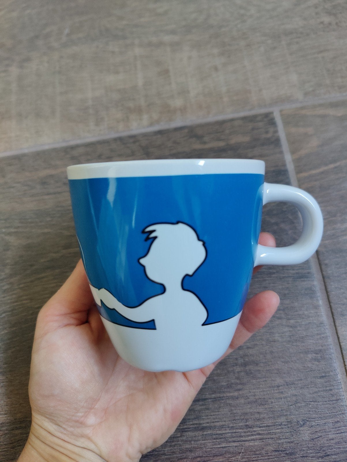 Blauw/witte mok van Douwe Egberts, Huis en Inrichting, Overige merken, Zo goed als nieuw, Aardewerk, Mok