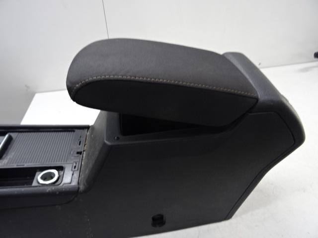 CONSOLE CENTRALE Volkswagen Golf VII (AUA) (01-2012/03-2021), Utilisé, Volkswagen