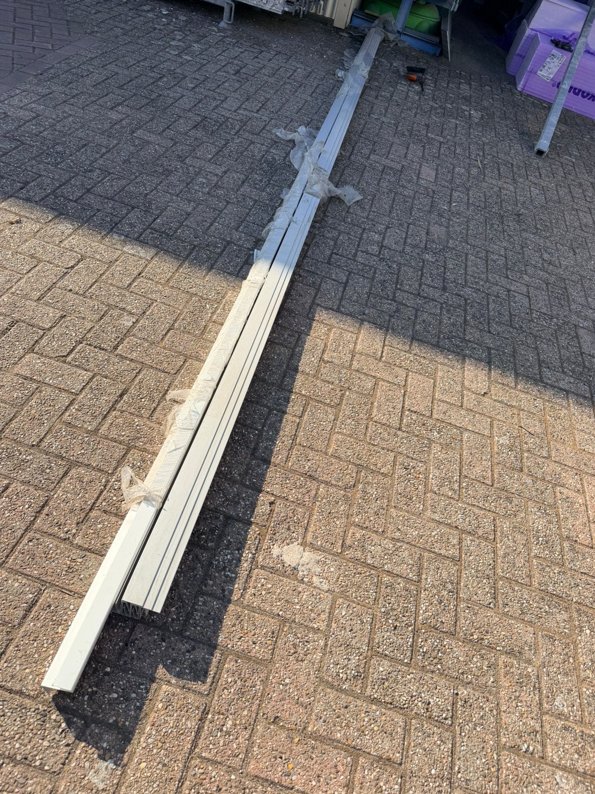 aluminium hoekprofielen voor winkel en magazijninrichting, Doe-het-zelf en Bouw, Ophalen, Zo goed als nieuw, Aluminium