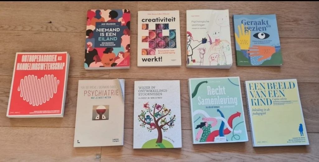 Boeken eerste jaar orthopedagogiek (pakket), Ophalen of Verzenden, Gelezen, Diverse auteurs