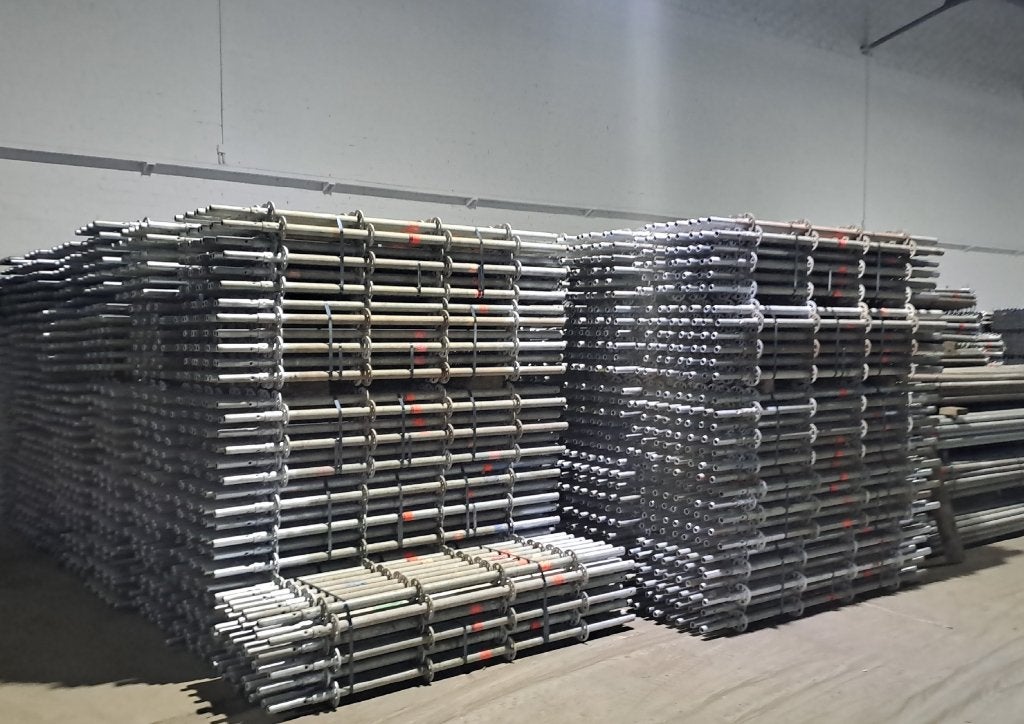 Steigers Layher Allround, Enlèvement ou Envoi, Comme neuf, Échafaudage fixe ou roulant, 5 mètres de hauteur ou plus