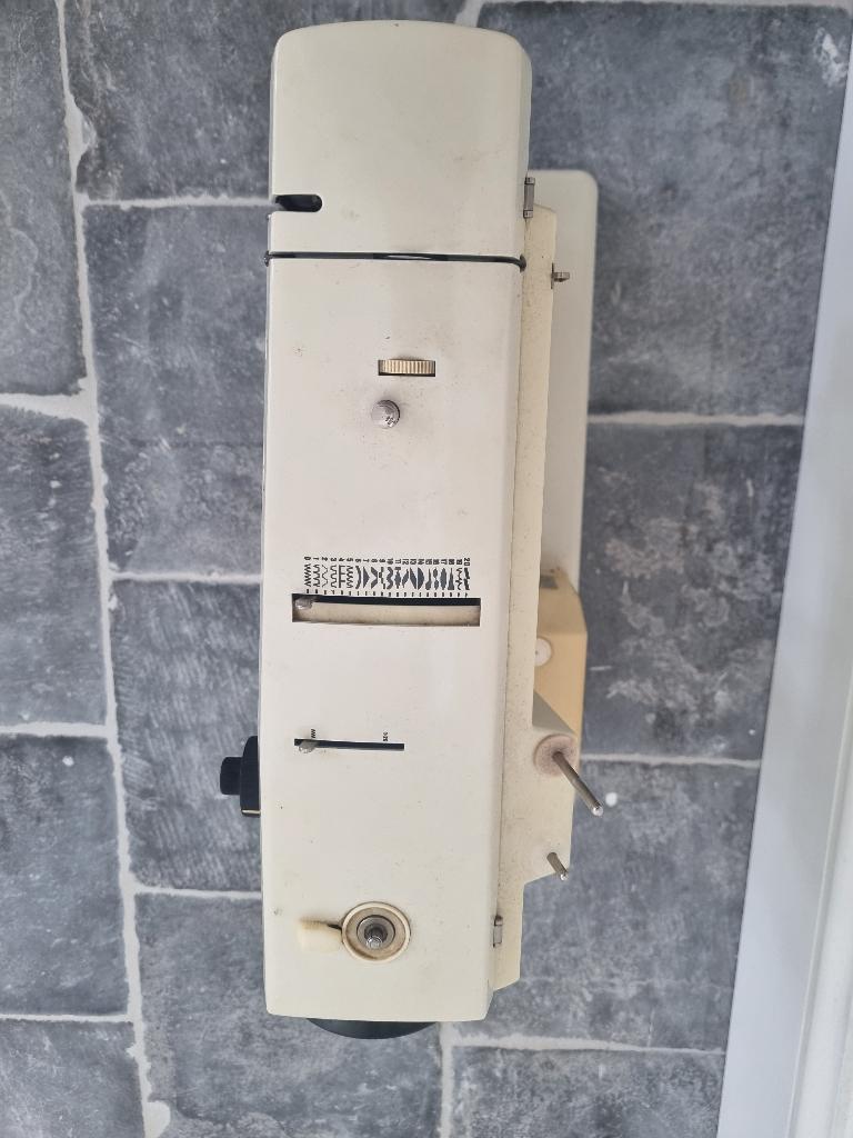 Bernina Record 830 – De legendarische kwaliteitsmachine, Ophalen, Gebruikt, Naaimachine, Bernina