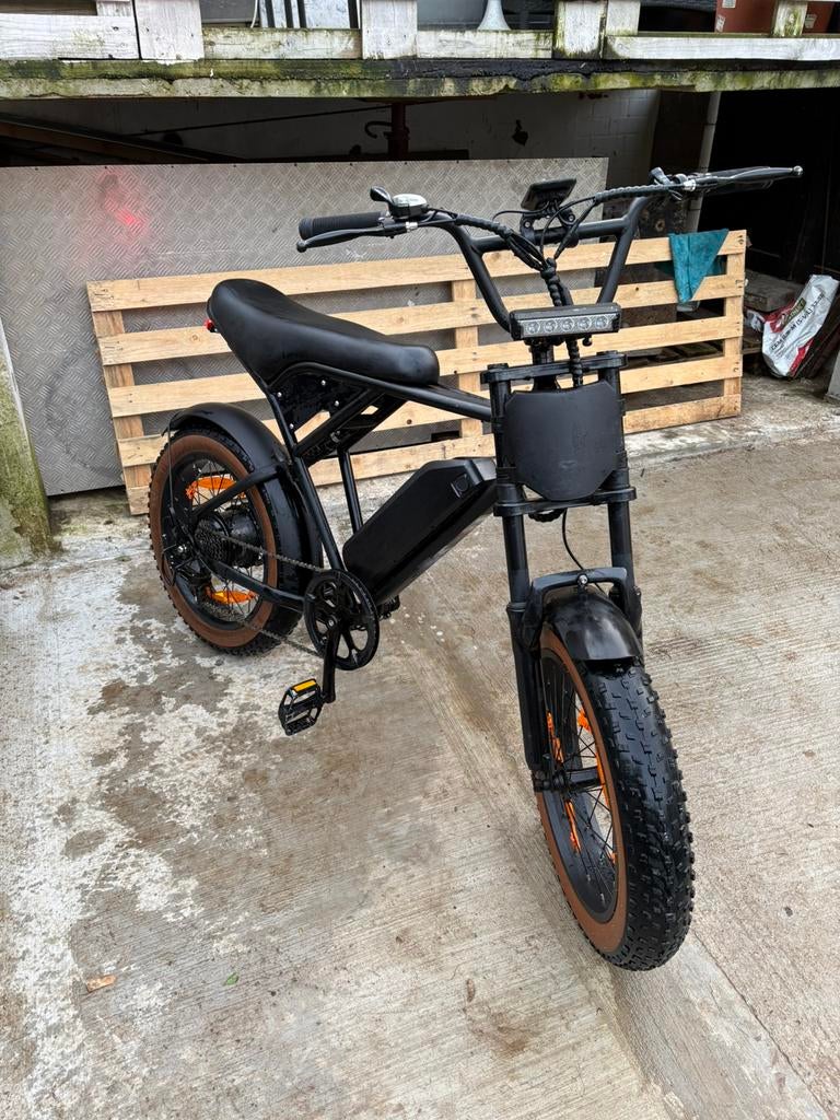 Fatbike electrique noir, Vélos & Vélomoteurs, Enlèvement ou Envoi, Comme neuf
