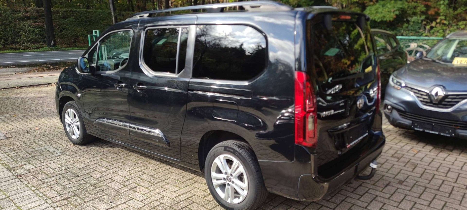 Toyota Proace City Proace City Verso LWB 1.2 PureTech Family, Auto's, Automaat, Dealer onderhouden, Stof, 5 deurs
