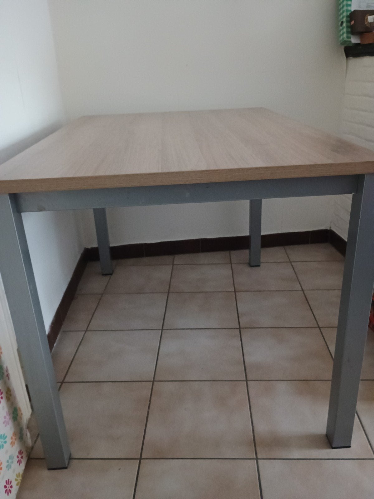 eettafel L1,80/B80/H74, Huis en Inrichting, Tafels | Eettafels, Ophalen